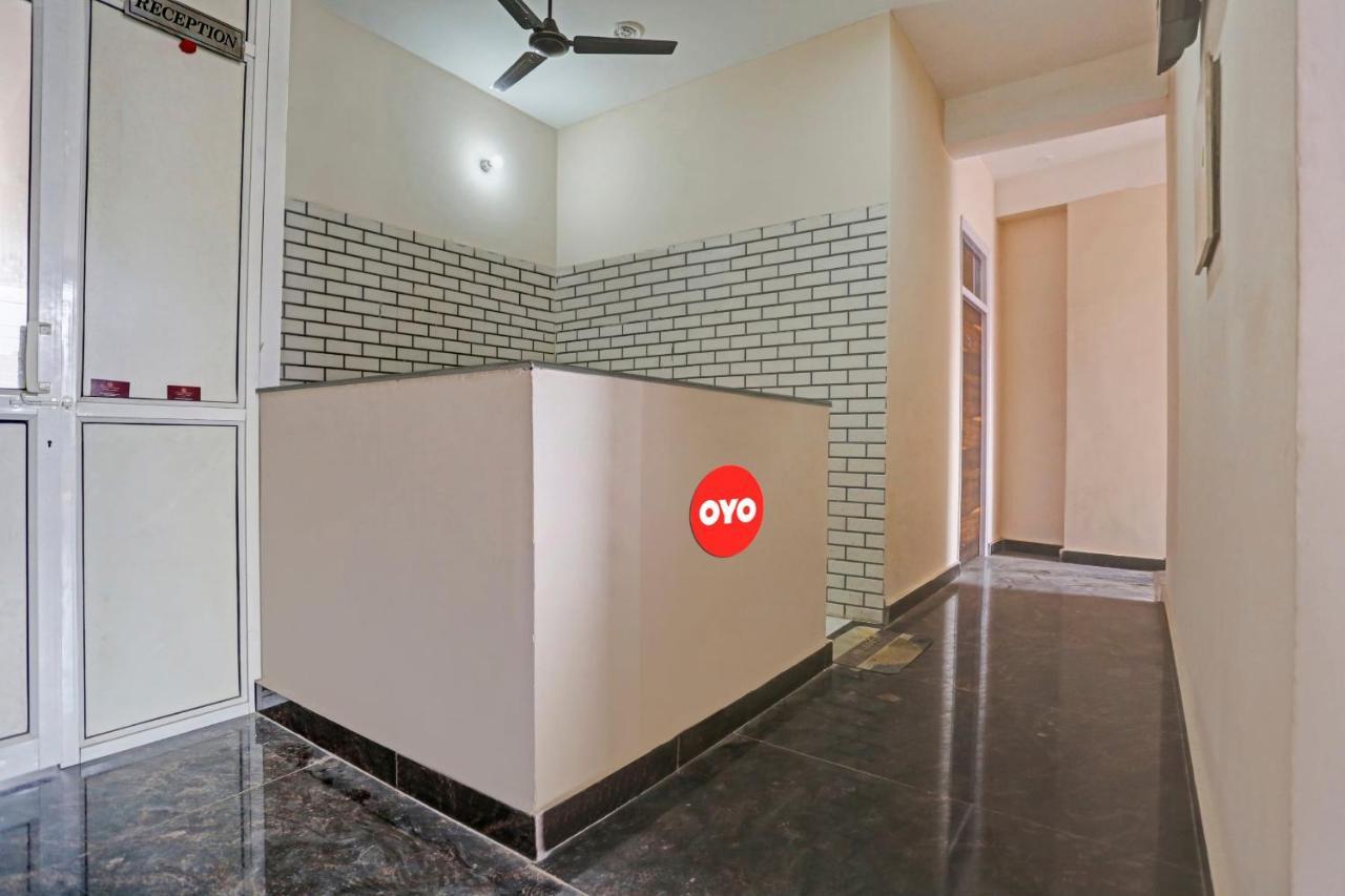 Hotel O Arya Residency Gurgaon Bagian luar foto