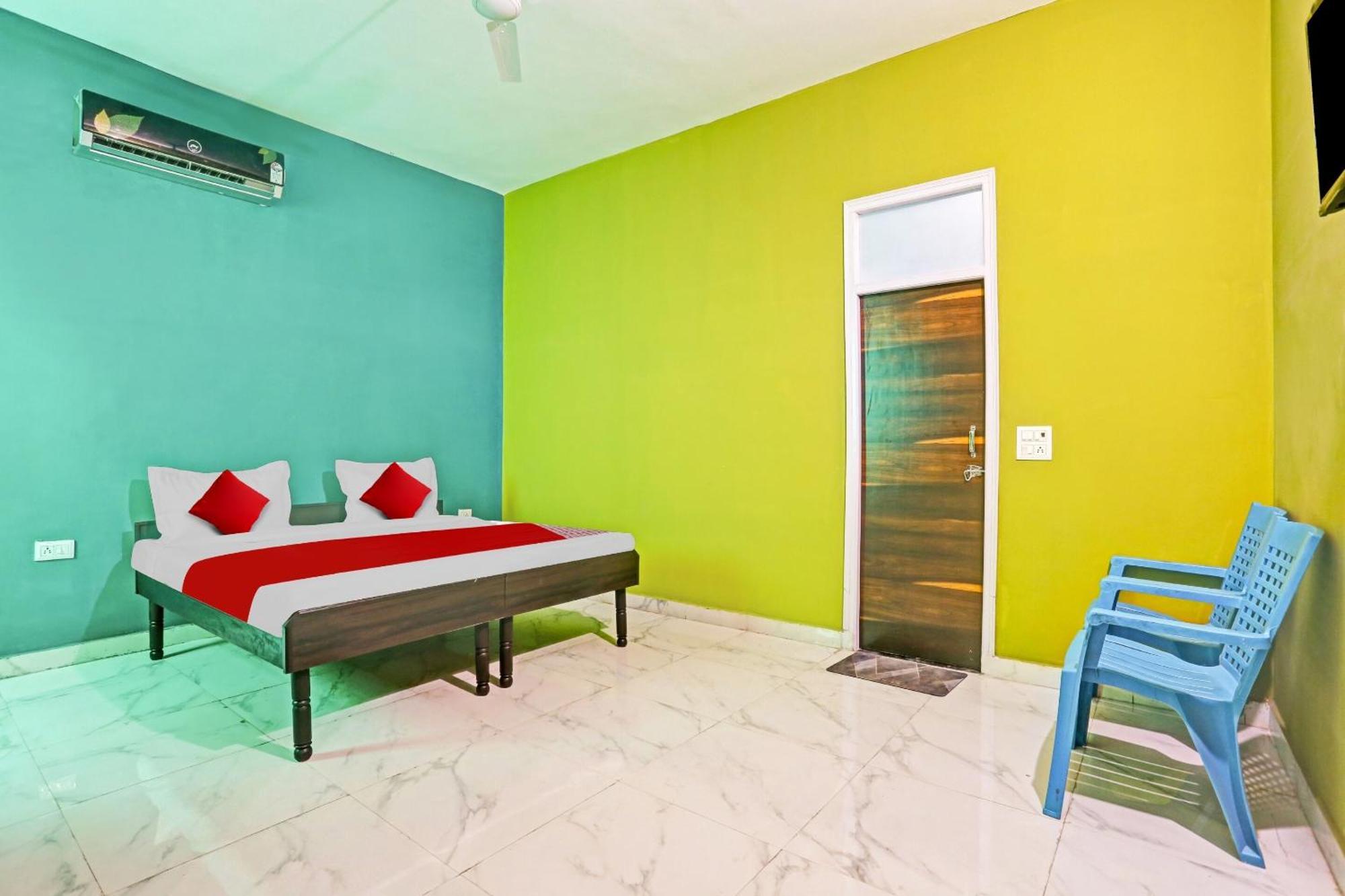 Hotel O Arya Residency Gurgaon Bagian luar foto
