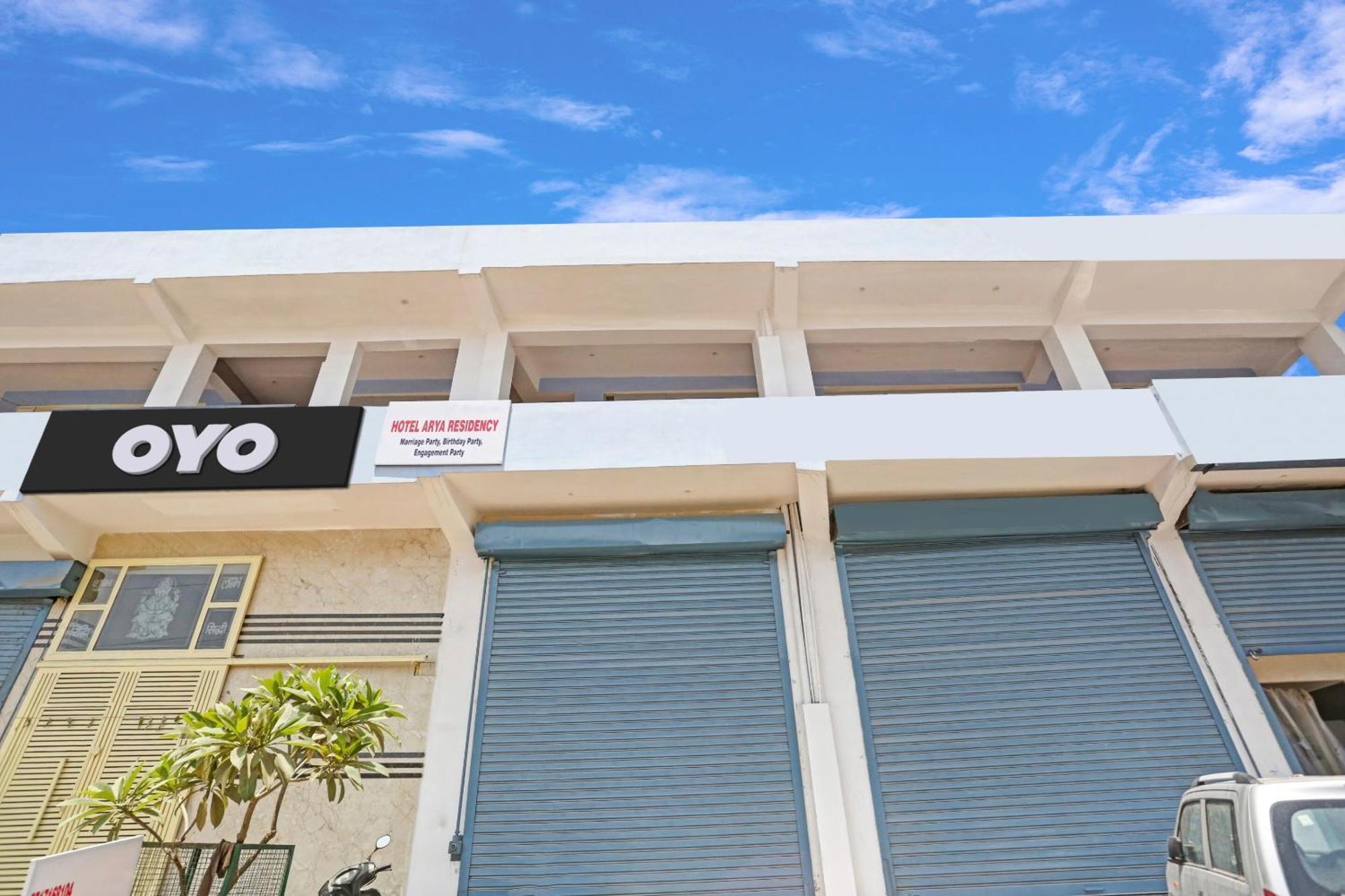 Hotel O Arya Residency Gurgaon Bagian luar foto
