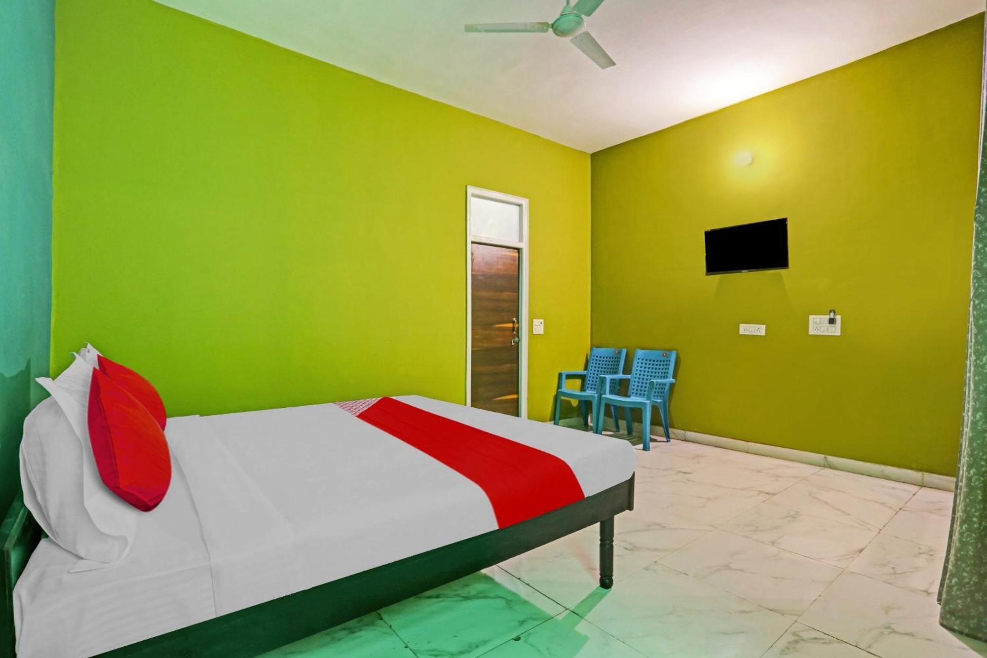 Hotel O Arya Residency Gurgaon Bagian luar foto