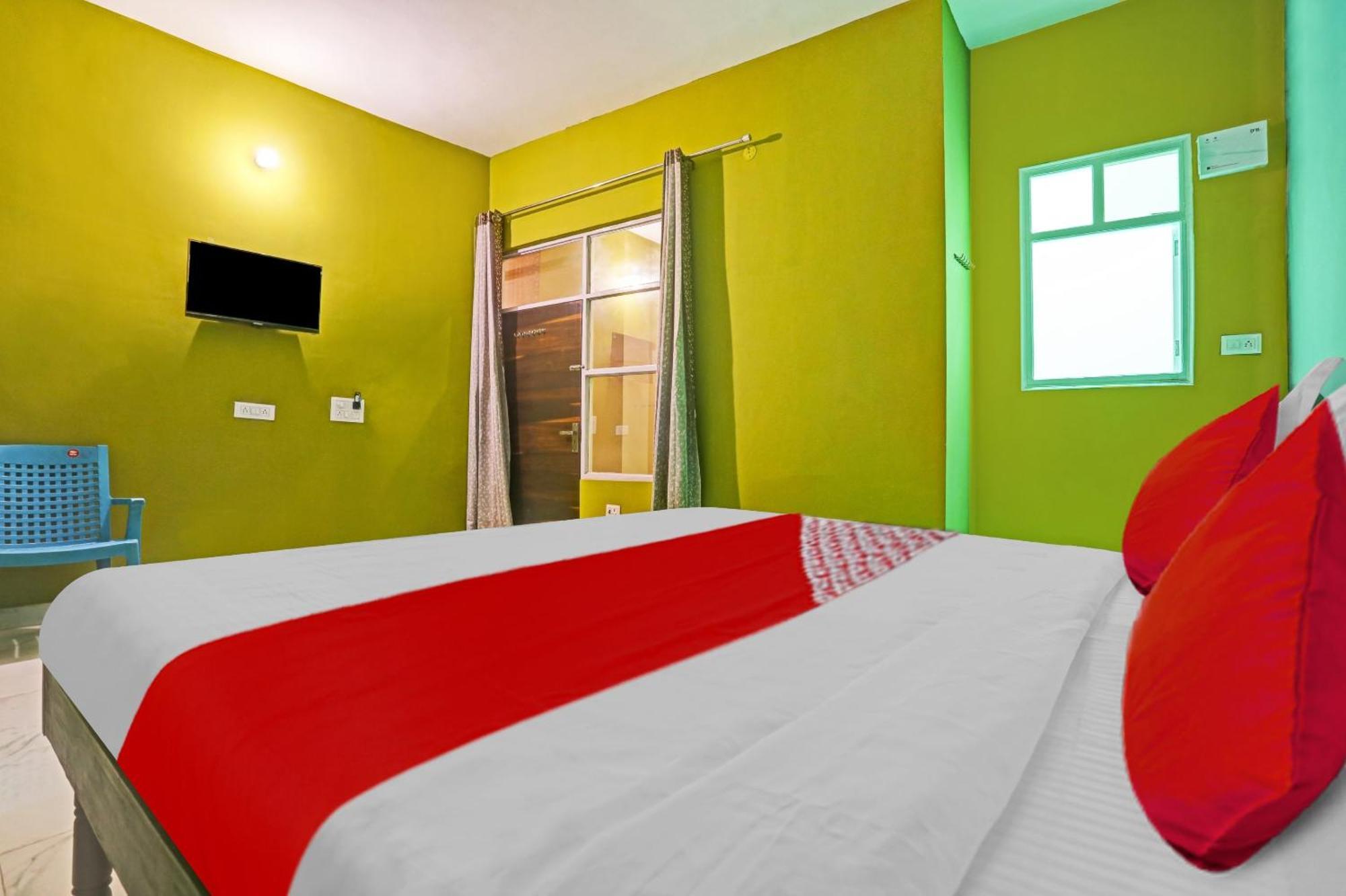 Hotel O Arya Residency Gurgaon Bagian luar foto